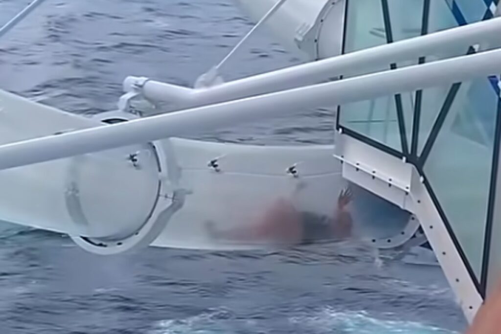 incastrata scivolo nave da crociera