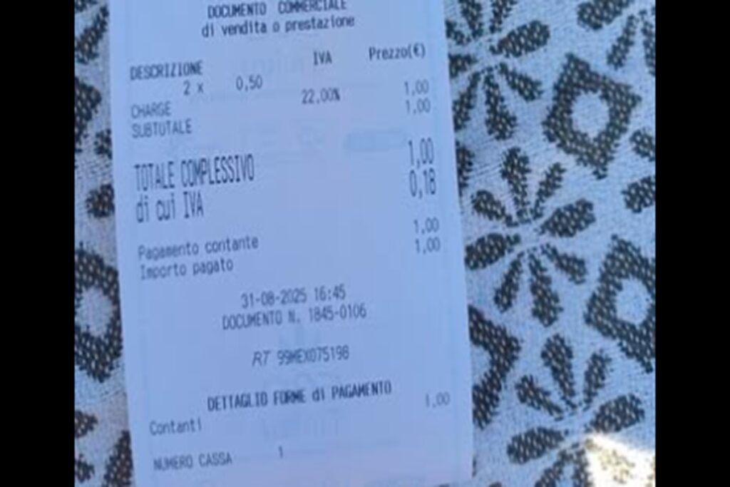 Un euro per la ricarica del telefono, il nuovo scontrino-polemica