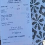 Un euro per la ricarica del telefono, il nuovo scontrino-polemica