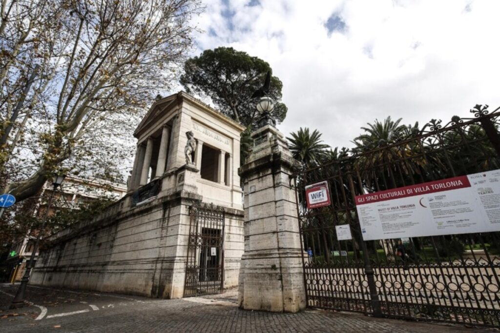 villa torlonia roma