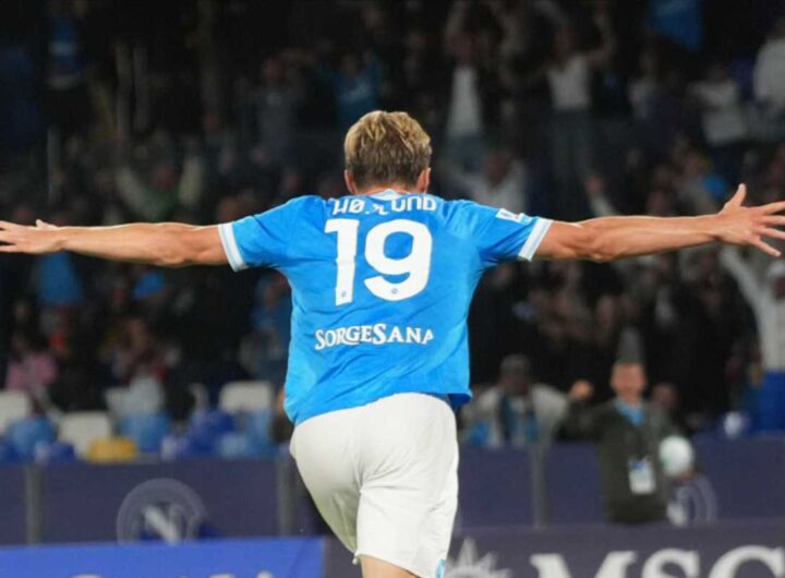 Il calciatore del Napoli Højlund