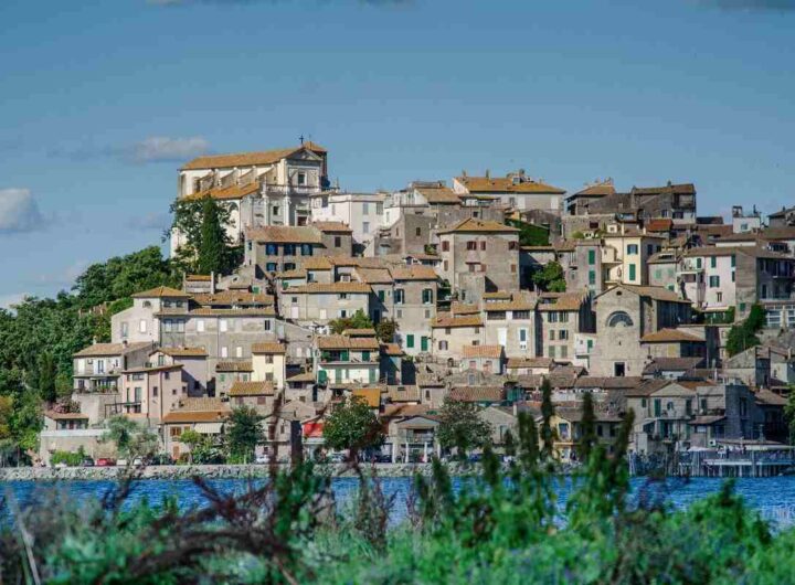 borgo a poche ore da Roma: Anguillara Sabazia
