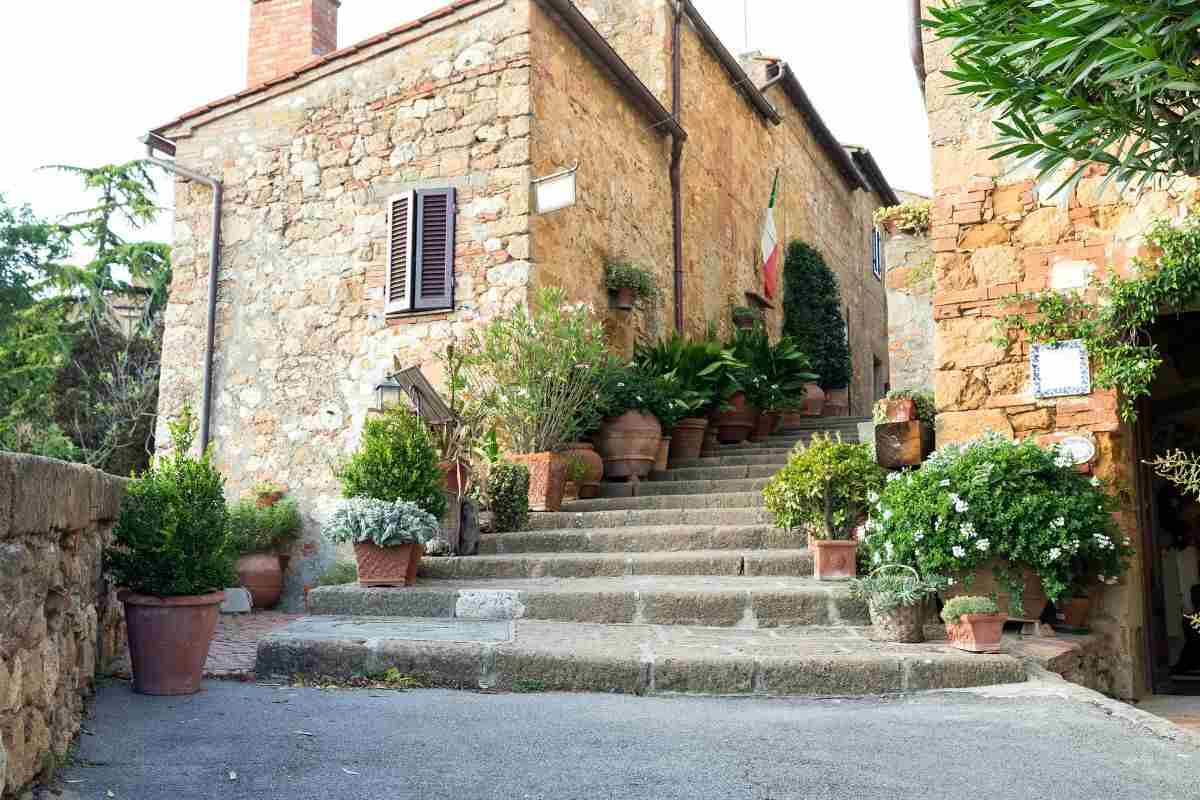Fuga d’Autunno: mappa per un weekend unico in 4 borghi dove il tempo si ferma tra colori e castagne