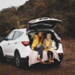 Situata a 751 metri sul livello del mare, Erice domina la costa trapanese dal Monte San Giuliano, offrendo panorami spettacolari sulle isole Egadi