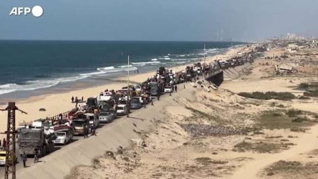 A Gaza regna il pessismo, la gente non crede al piano di Trump: “Le cose torneranno come prima o anche peggio”