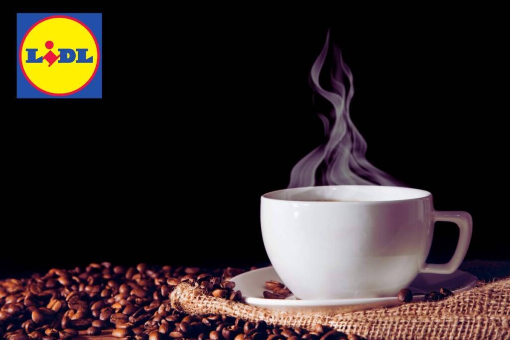 Addio caffè freddo in ufficio con la tazza termica di Lidl
