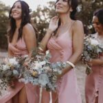 ragazze ad una cerimonia