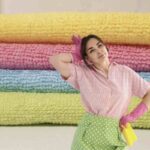 Utilizzati per catturare polvere, asciugare superfici, lucidare vetri e trattare materiali delicati, mantengono la casa pulita con grande efficacia