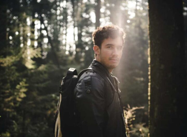 Questo straordinario progetto di land art, ideato e realizzato dal celebre artista italiano Michelangelo Pistoletto