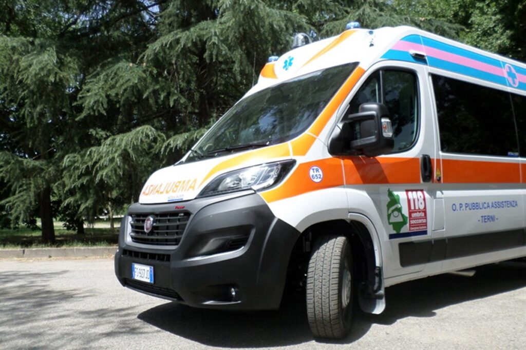 Un'ambulanza