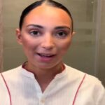 Il video dell'assistente di volo che rivela il proprio stipendio su TikTok