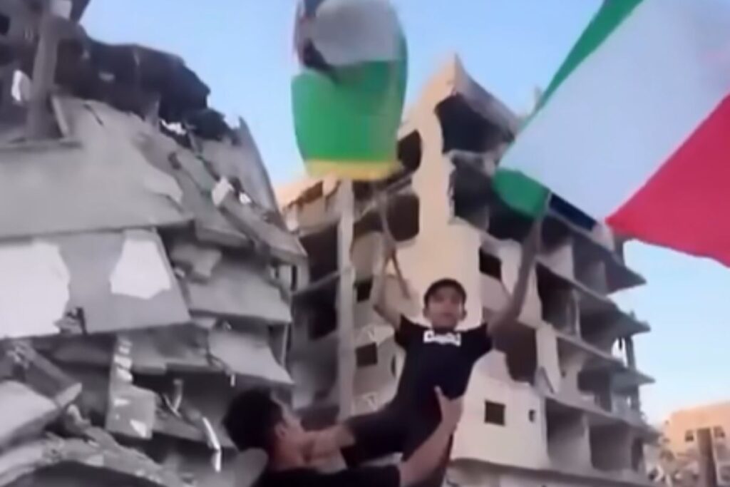 bandiera italia gaza