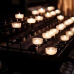 candele per celebrare i Santi
