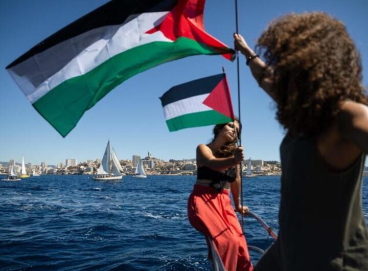 Flotilla, finita l’inutile crociera, per solidarietà Landini tiene l’Italia in ostaggio, nella foto flotilla