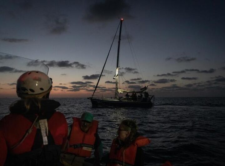 Una nave della Flotilla