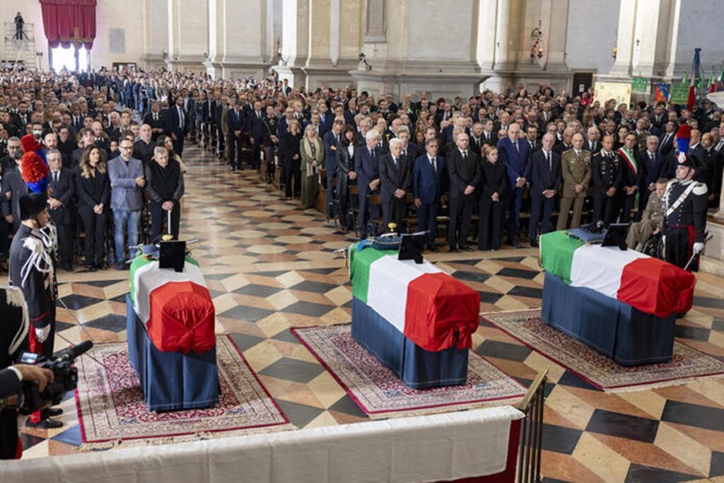 I funerali dei carabinieri
