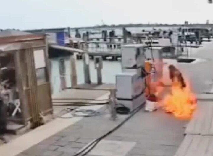 Donna si dà fuoco a un distributore di benzina a Venezia