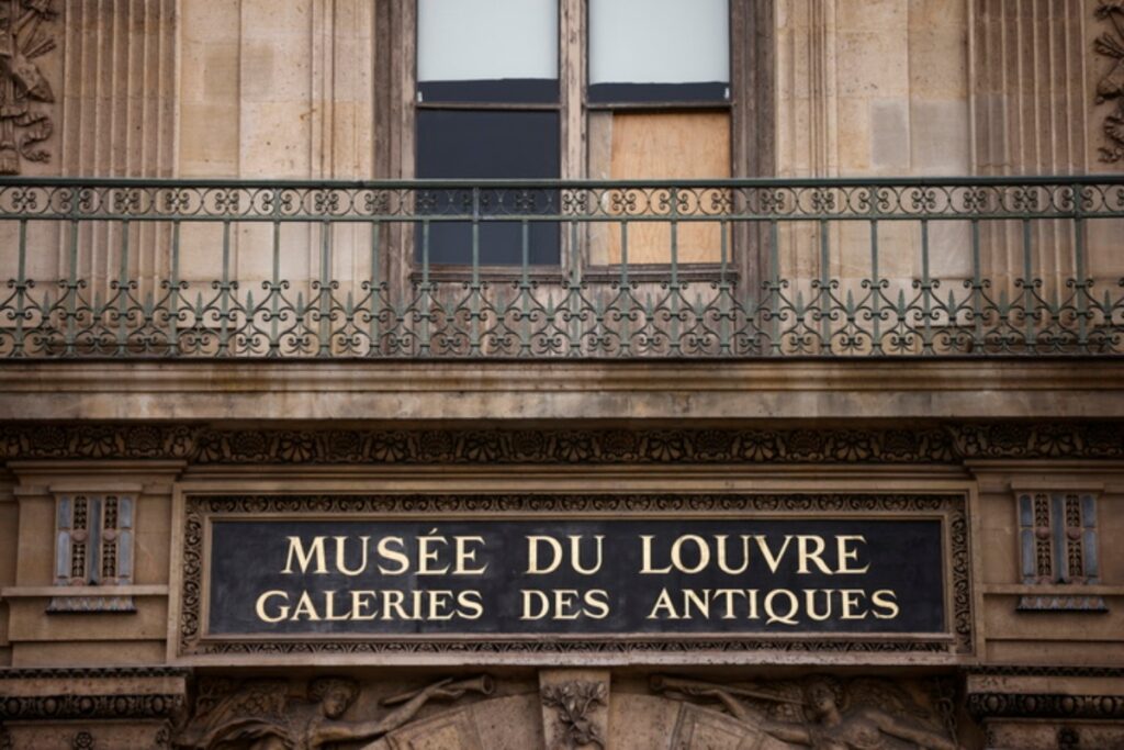 finestra louvre