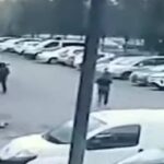 Inseguita e accoltellata dall'ex