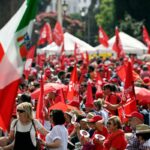 L’Italia si rifugia in cucina dallo sciopero del venerdì, Landini preferisce Alcaraz a Sinner e dimentica Amazon, nella foto manifestazione cgil