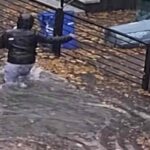 Pioggia record a New York, strade allagate