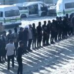 Gli ostaggi poco prima del rilascio