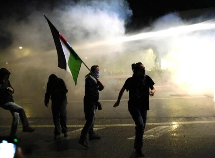 A Gaza è tensione fra Hamas e Israele, odio secolare, a Napoli è Boccia contro Sangiuliano: dall’amore all’odio Nella foto scontri pro pal a