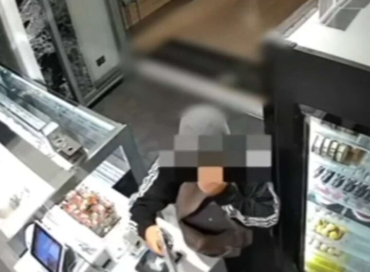 Rapinatore in una gelateria