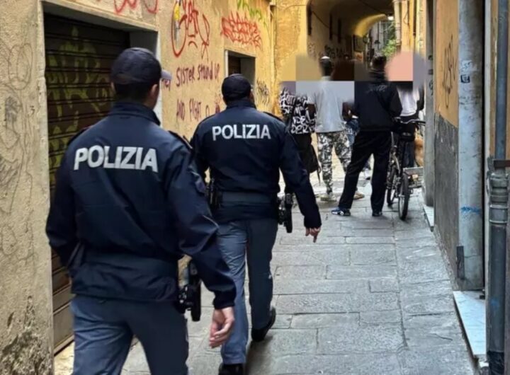 polizia a genova