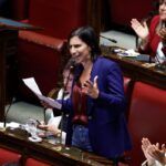 Nulla di nuovo sotto il sole della politica: liti nel Pd, Salvini bau, Schlein sogna, Meloni incoronata a Atreju, nella foto schlein in parlamento sulla flotilla