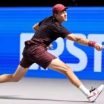 Sinner spaziale, ha demolito Zverev in 2 set 6-0,6-1: domenica affronterà in finale il canadese Auger-Aliassime, nella foto Jannik Sinner