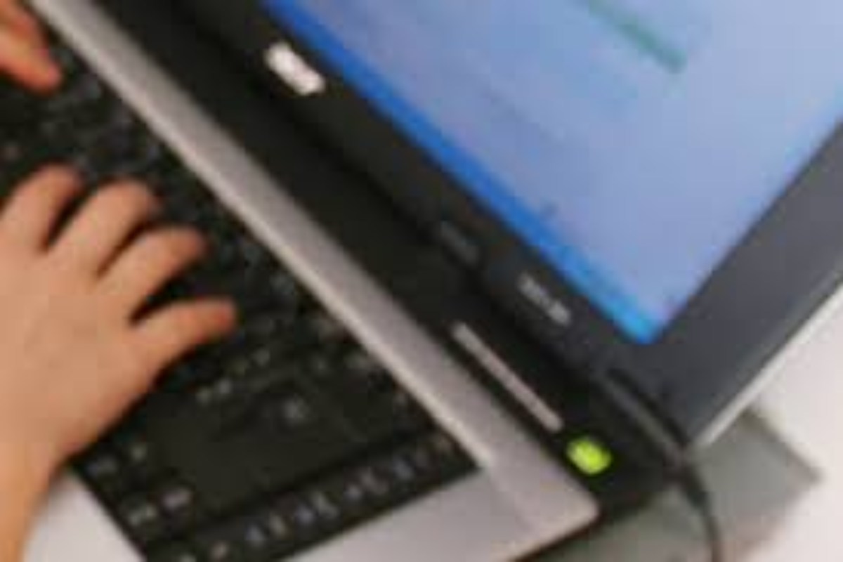 Dal 12 novembre per accedere ai siti porno bisognerà dimostrare di essere maggiorenni