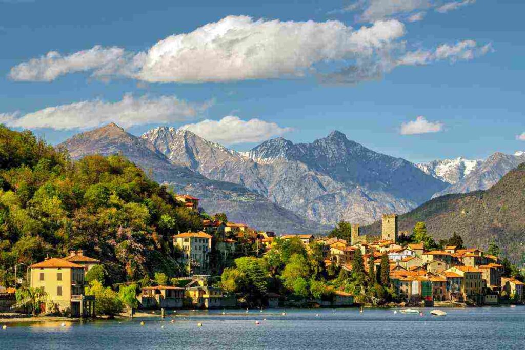 La magia di un borgo millenario, un sogno da scoprire tra palazzi antichissimi, i dettagli