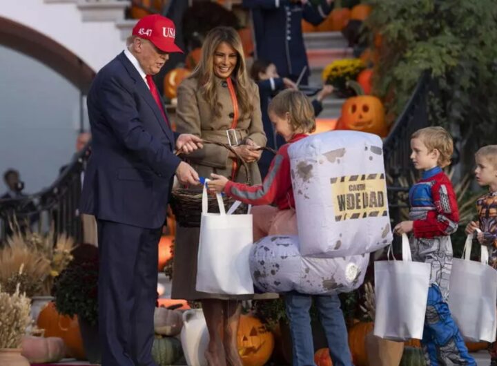 trump melania halloween