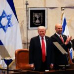 A Gaza la tregua è appesa a un filo, Trump “No King” ha altro (Putin?) in testa: un quadro desolante, nella foto trump alla knesset