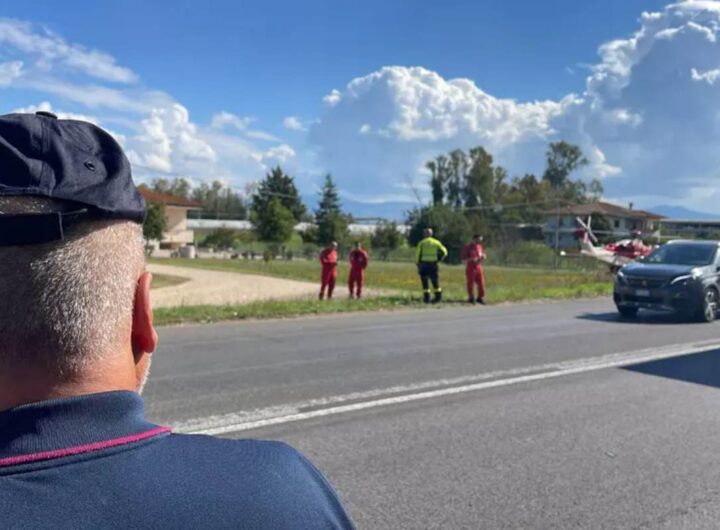 Velivolo caduto sabaudia soccorsi