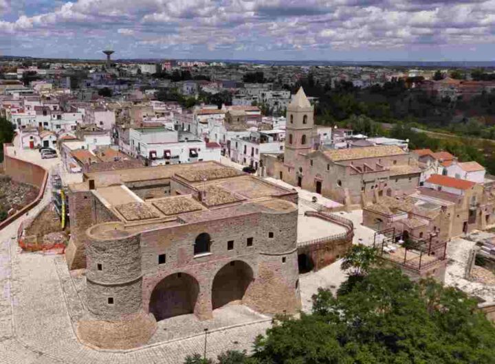 Meta privilegiata per chi desidera scoprire la cultura, la storia e le tradizioni locali, Bernalda si distingue per il perfetto equilibrio tra il fascino