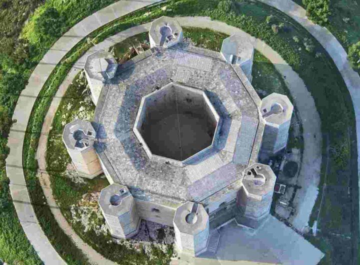 Questo maestoso complesso, voluto da Federico II di Svevia nel XIII secolo, rappresenta uno dei più straordinari esempi di ingegneria medievale