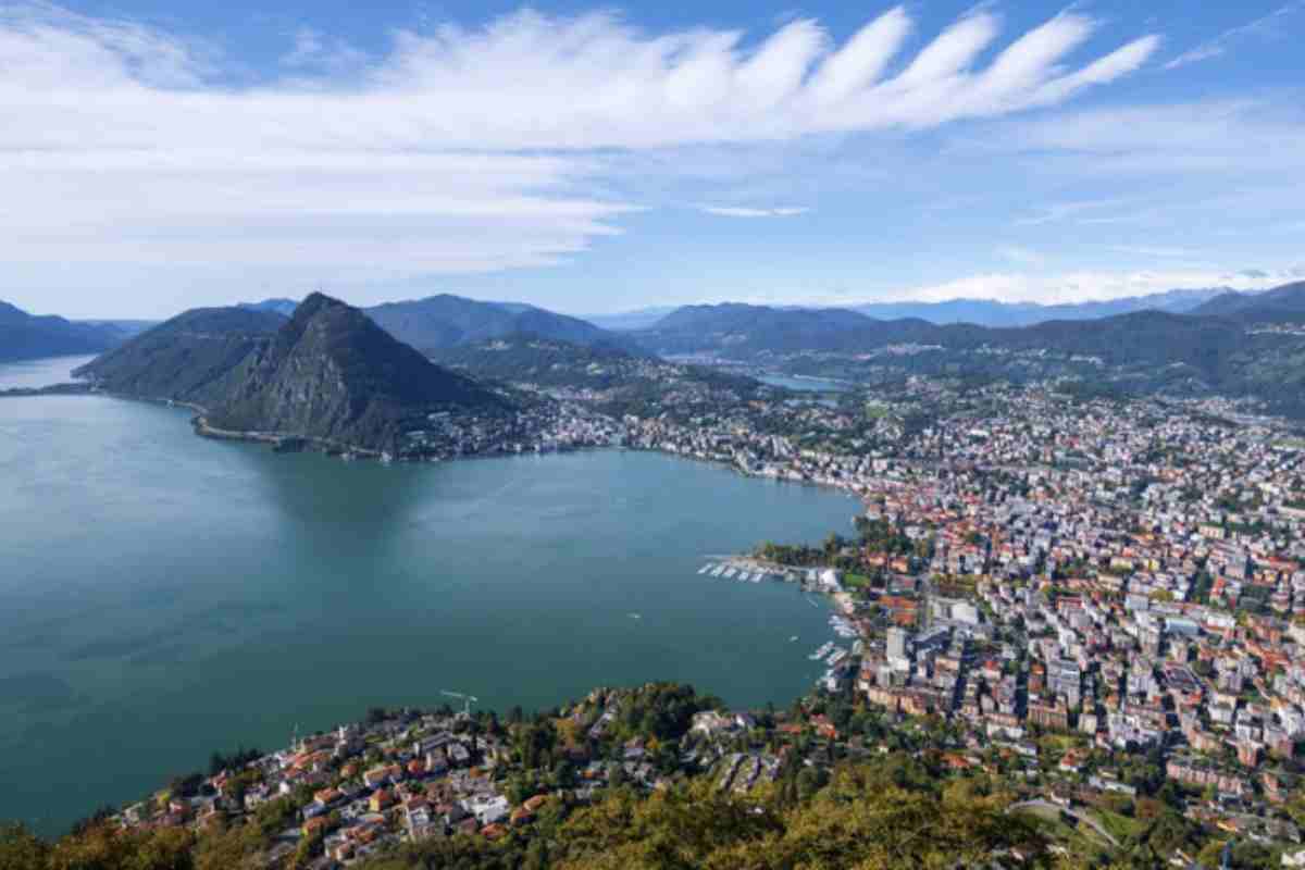 Ad un passo dall’Italia, c’è il borgo perfetto per un weekend da sogno