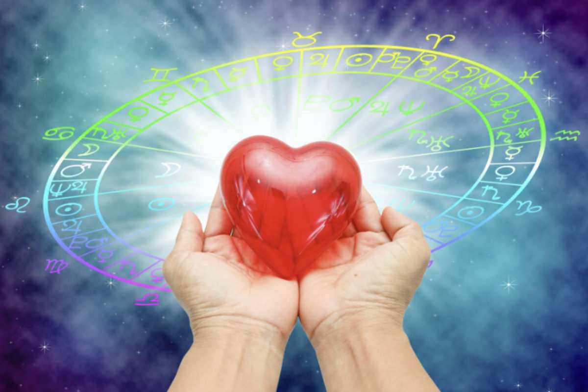 L’atmosfera natalizia, con le sue luci scintillanti e l’aria di magia, crea il contesto ideale per incontri intensi e profondi,