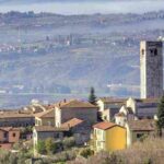 Questo borgo, insignito del titolo de I Borghi più belli d’Italia, rappresenta una meta imperdibile per gli appassionati di storia