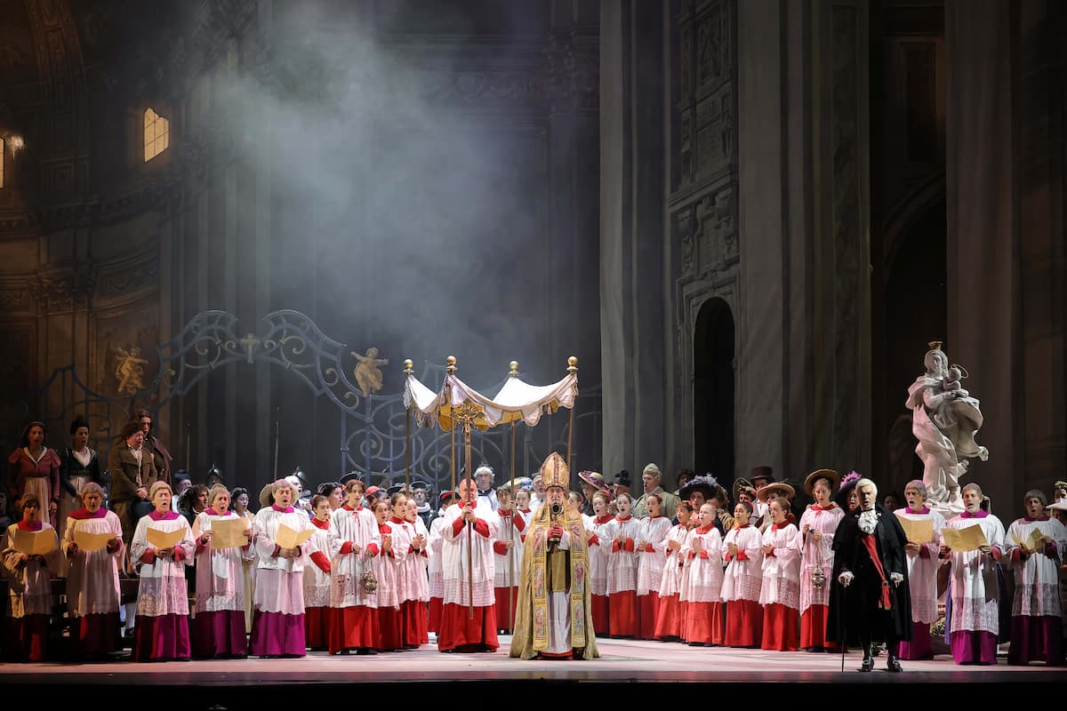 Tosca, scena. Processione 