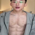 Addominali finti con iniezioni di acido ialuronico