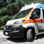 Un'ambulanza