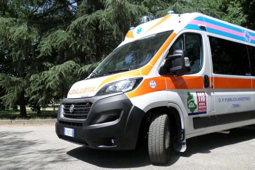 Un'ambulanza
