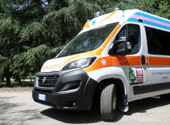 Un'ambulanza