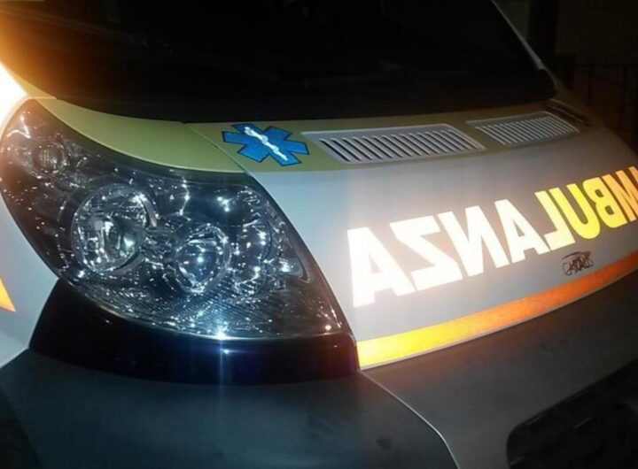 ambulanza incidente notte