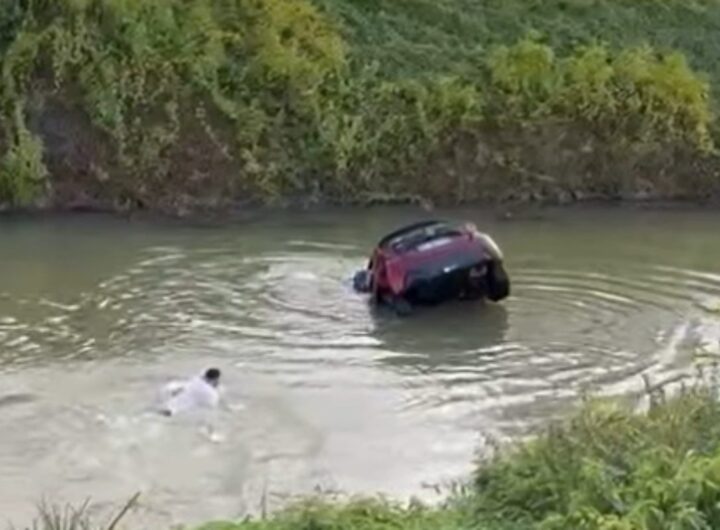 auto nel canale a padova