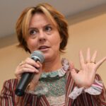 Educazione sessuale a scuola fin dalle elementari nell’era di Internet, ecco le ragioni del sì, nella foto Beatrice Lorenzin