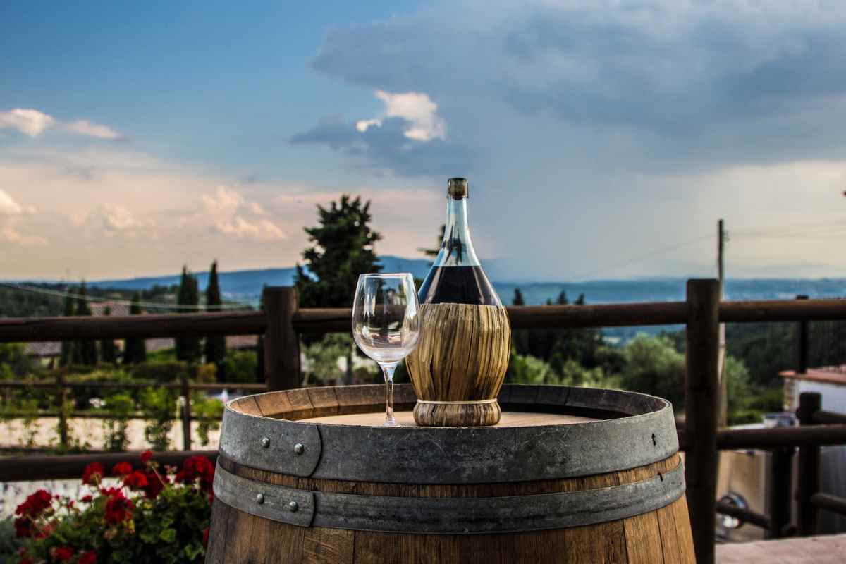 Fuggi dallo stress a fine novembre: i borghi italiani dove il tempo rallenta